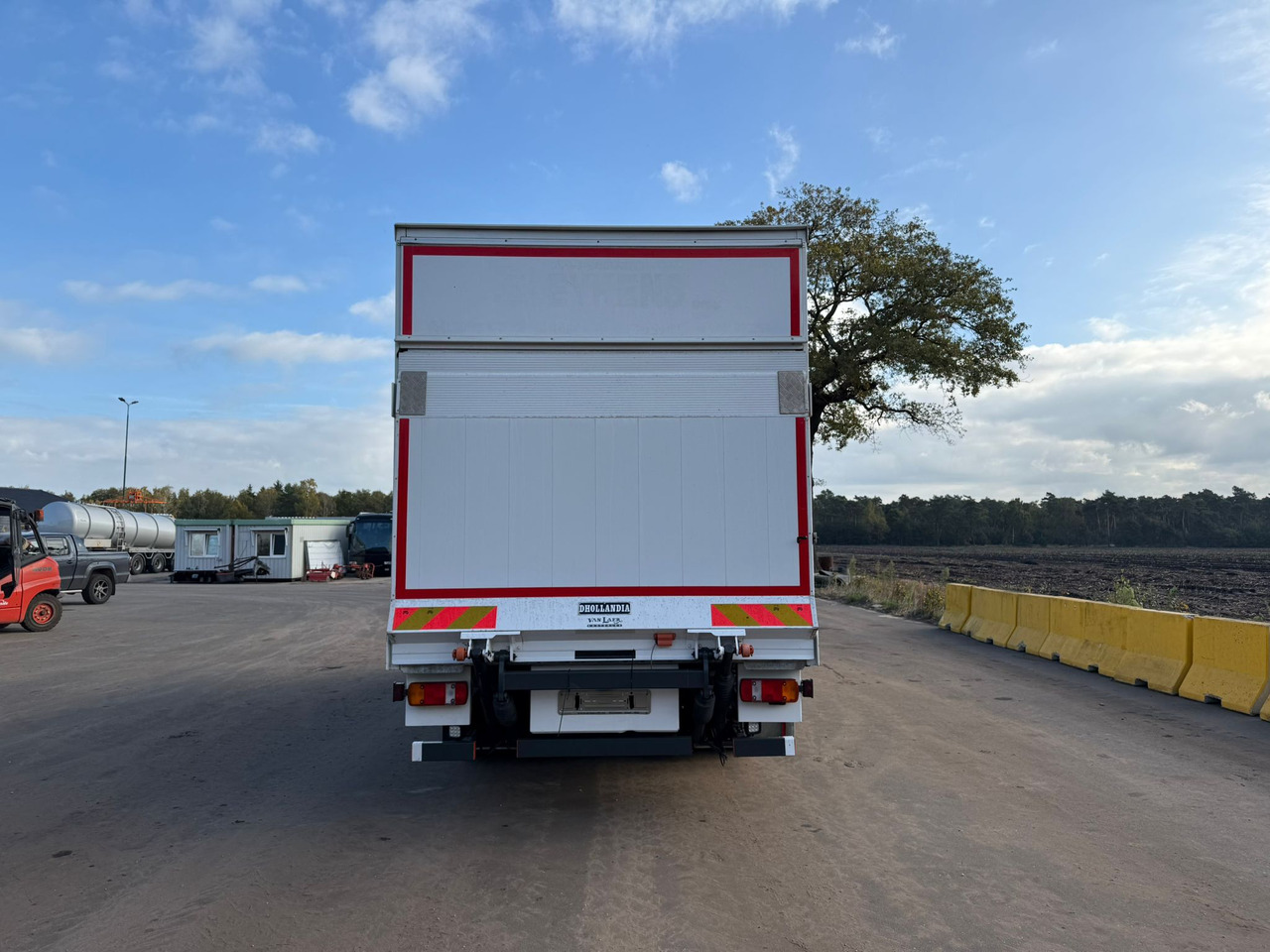 Mercedes Atego 1224 - Skříňový nákladní auto: obrázok 5 Mercedes Atego 1224 - Skříňový nákladní auto: obrázok 5