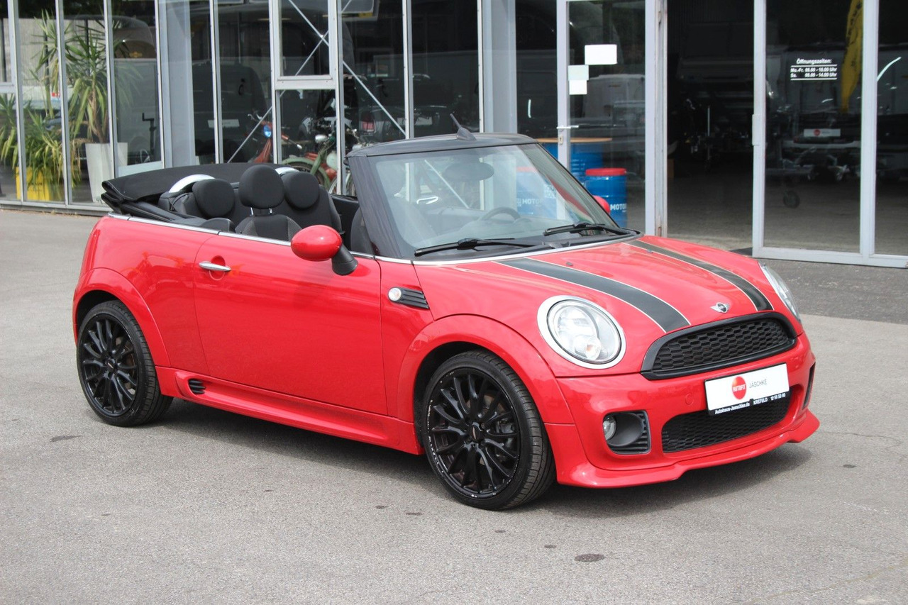 MINI COOPER Cabrio "Works Optik" Pepper 114tKM - Automobil: obrázok 1 MINI COOPER Cabrio "Works Optik" Pepper 114tKM - Automobil: obrázok 1