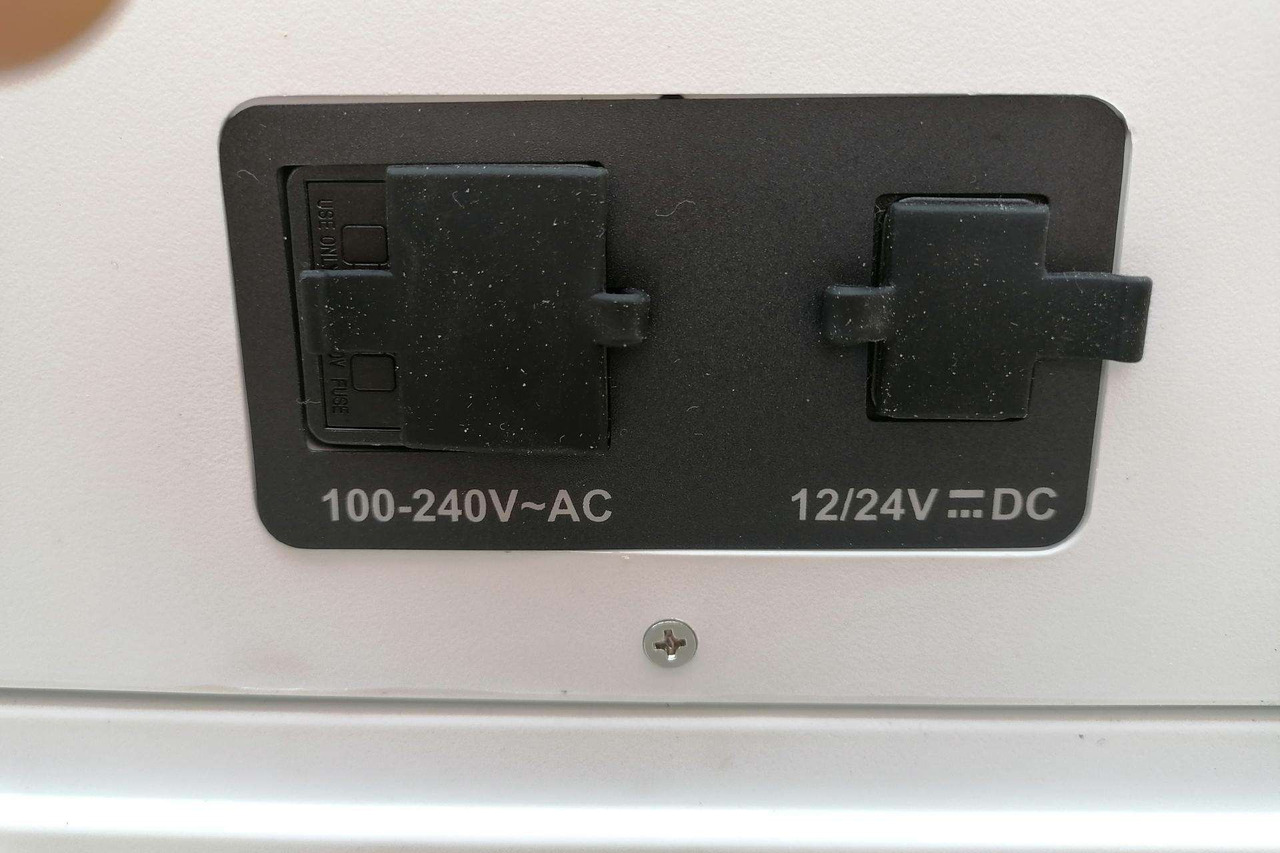 Fridge Dometic Waeco Mobicool 38L - Kabína a interiér pre Nákladné auto: obrázok 5 Fridge Dometic Waeco Mobicool 38L - Kabína a interiér pre Nákladné auto: obrázok 5