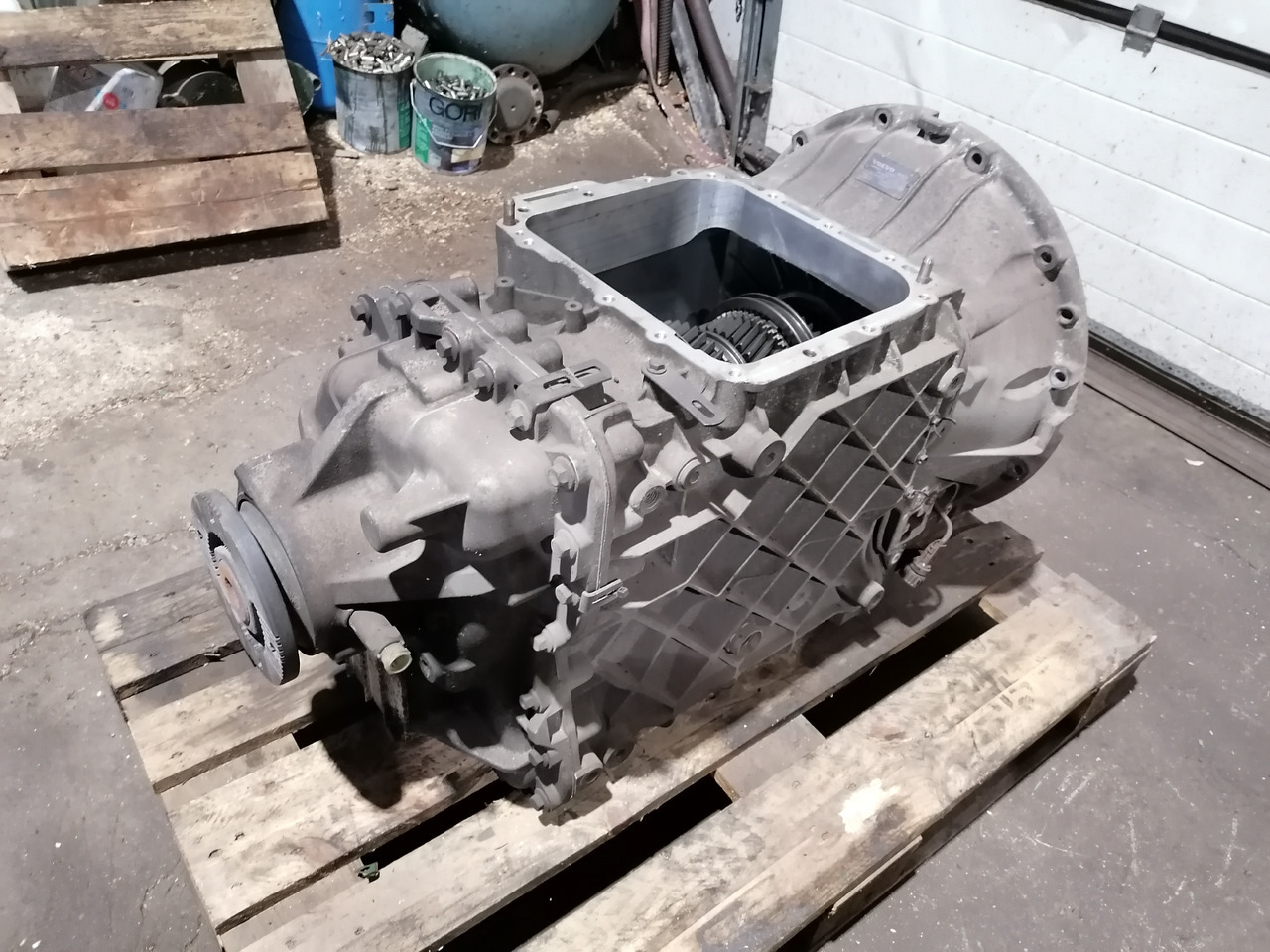 VOLVO remanufactured gearbox AT2612D - Prevodovka: obrázok 4 VOLVO remanufactured gearbox AT2612D - Prevodovka: obrázok 4