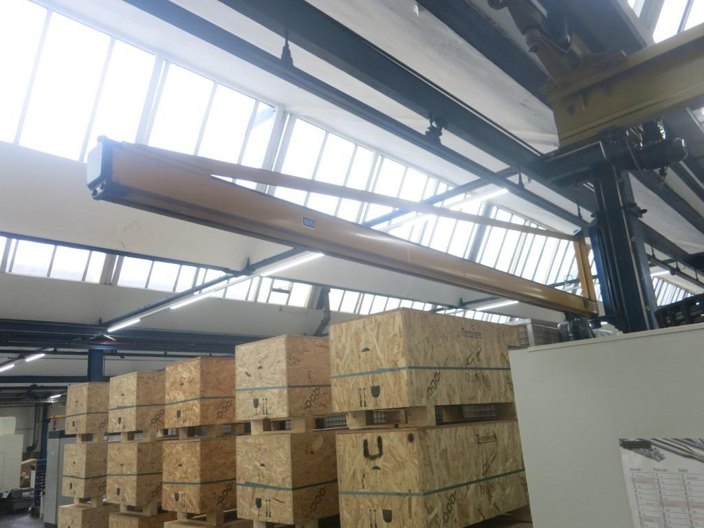 Demag 250 kg - Žeriav: obrázok 1 Demag 250 kg - Žeriav: obrázok 1