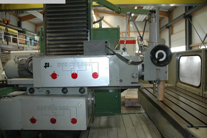 FIL 160 CNC - Frézka na kov: obrázok 2 FIL 160 CNC - Frézka na kov: obrázok 2
