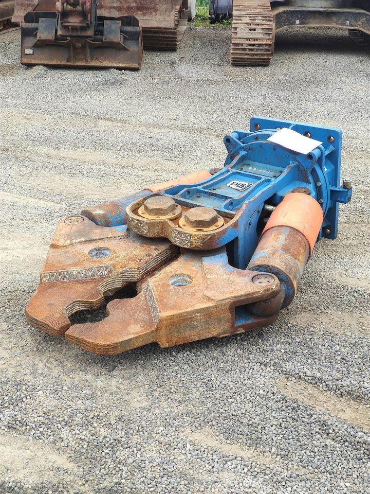 EMB CC3000 - Demolačné kliešte: obrázok 1 EMB CC3000 - Demolačné kliešte: obrázok 1