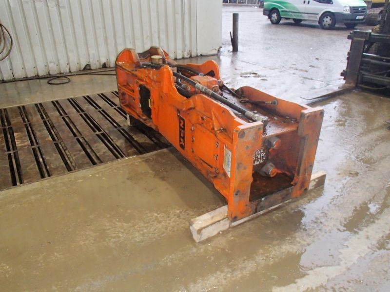 NPK E-225 A - Hydraulické kladivo pre Stavebné stroje: obrázok 3 NPK E-225 A - Hydraulické kladivo pre Stavebné stroje: obrázok 3