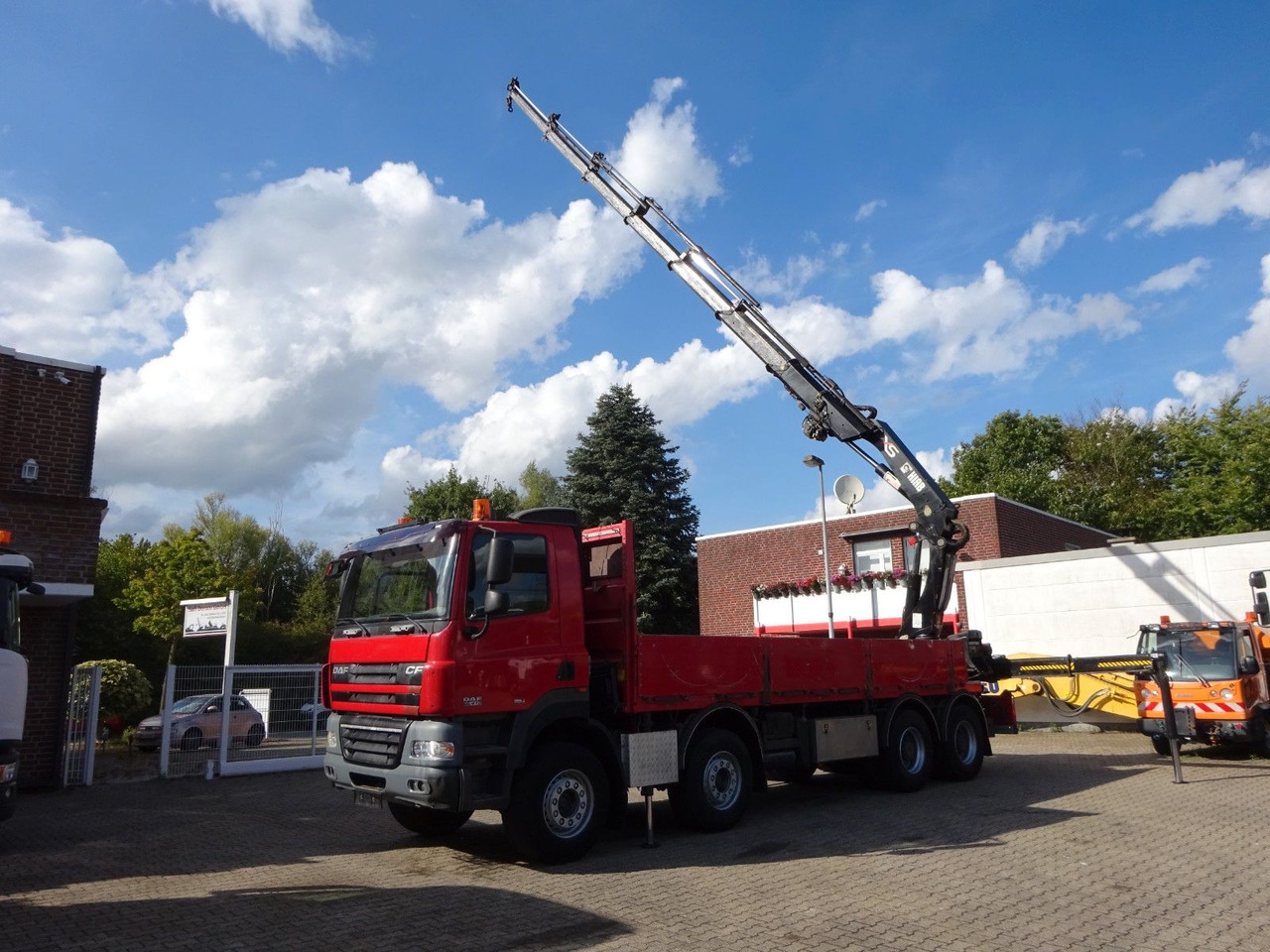 DAF 85.410 Pritsche + HIAB 322E6 Kran 8x4 - Auto s hydraulickou rukou: obrázok 4 DAF 85.410 Pritsche + HIAB 322E6 Kran 8x4 - Auto s hydraulickou rukou: obrázok 4