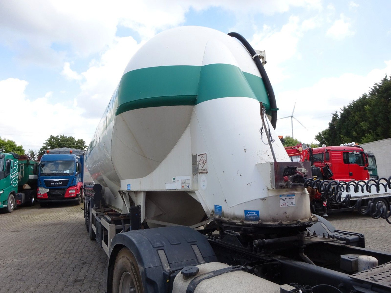 Feldbinder EUT 49.3 Silo für Staub u. Rieselgüter ca. 50m³ - Silocisterna: obrázok 4 Feldbinder EUT 49.3 Silo für Staub u. Rieselgüter ca. 50m³ - Silocisterna: obrázok 4