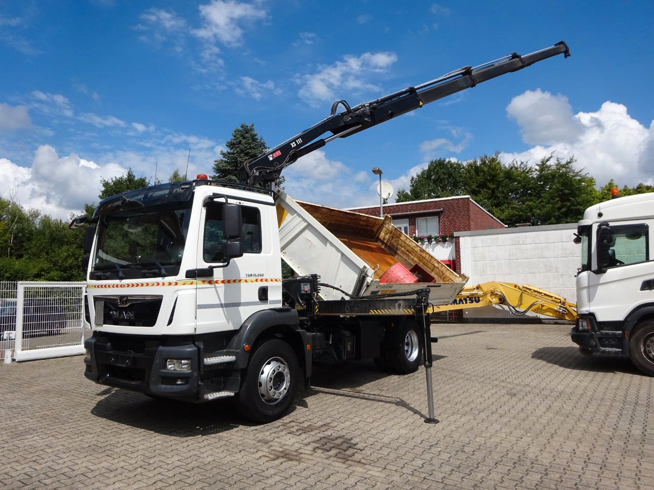 MAN 15.290 TGM 3Skipper + HIAB 111-B3 HIDUO Kran 4x2 - Sklápač, Auto s hydraulickou rukou: obrázok 4 MAN 15.290 TGM 3Skipper + HIAB 111-B3 HIDUO Kran 4x2 - Sklápač, Auto s hydraulickou rukou: obrázok 4