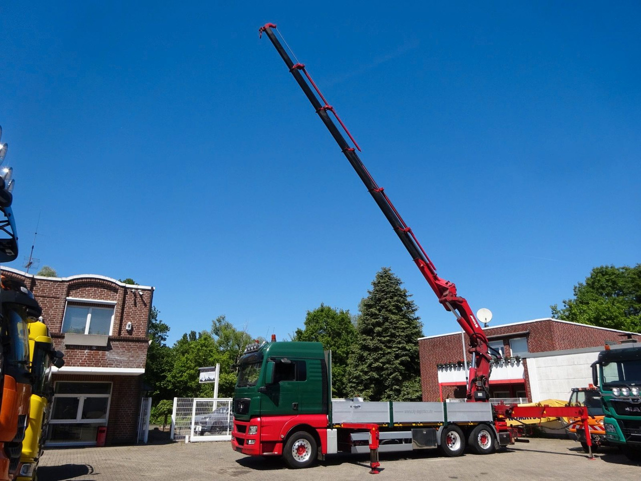 MAN 26.480 TGX + MKG HLK531 Kran +Lift-Lenkachse - Valníkový/ Plošinový nákladný automobil, Auto s hydraulickou rukou: obrázok 3 MAN 26.480 TGX + MKG HLK531 Kran +Lift-Lenkachse - Valníkový/ Plošinový nákladný automobil, Auto s hydraulickou rukou: obrázok 3