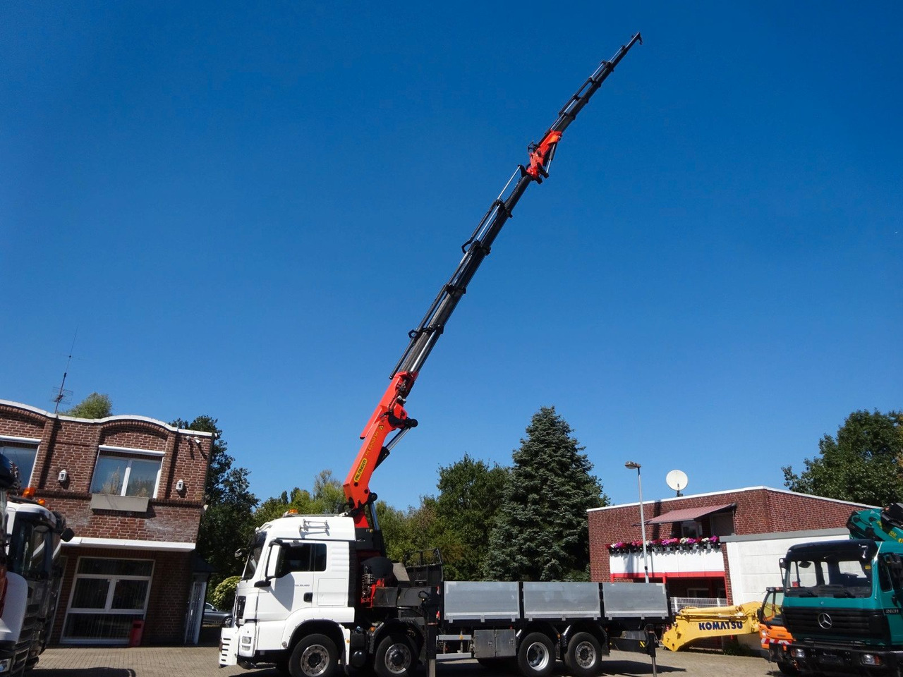MAN 35.480 HYDRO TGS Pritsche + PK 65002 Kran 8x2-4 - Auto s hydraulickou rukou: obrázok 4 MAN 35.480 HYDRO TGS Pritsche + PK 65002 Kran 8x2-4 - Auto s hydraulickou rukou: obrázok 4