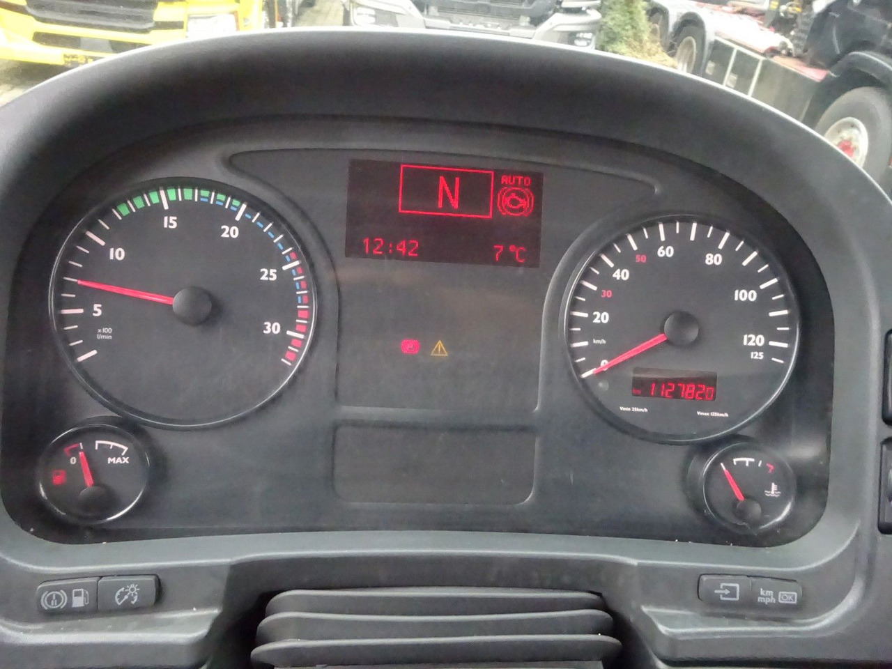 Nový Auto s hydraulickou rukou MAN 8.180 TGL + Böcker AK 32 Meter Dachdeckerkran: obrázok 17 Nový Auto s hydraulickou rukou MAN 8.180 TGL + Böcker AK 32 Meter Dachdeckerkran: obrázok 17