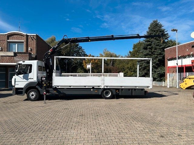 Mercedes-Benz 1221 Pritsche + HIAB XS077 ES 3 - 4x2 weiß - Valníkový/ Plošinový nákladný automobil, Auto s hydraulickou rukou: obrázok 2 Mercedes-Benz 1221 Pritsche + HIAB XS077 ES 3 - 4x2 weiß - Valníkový/ Plošinový nákladný automobil, Auto s hydraulickou rukou: obrázok 2