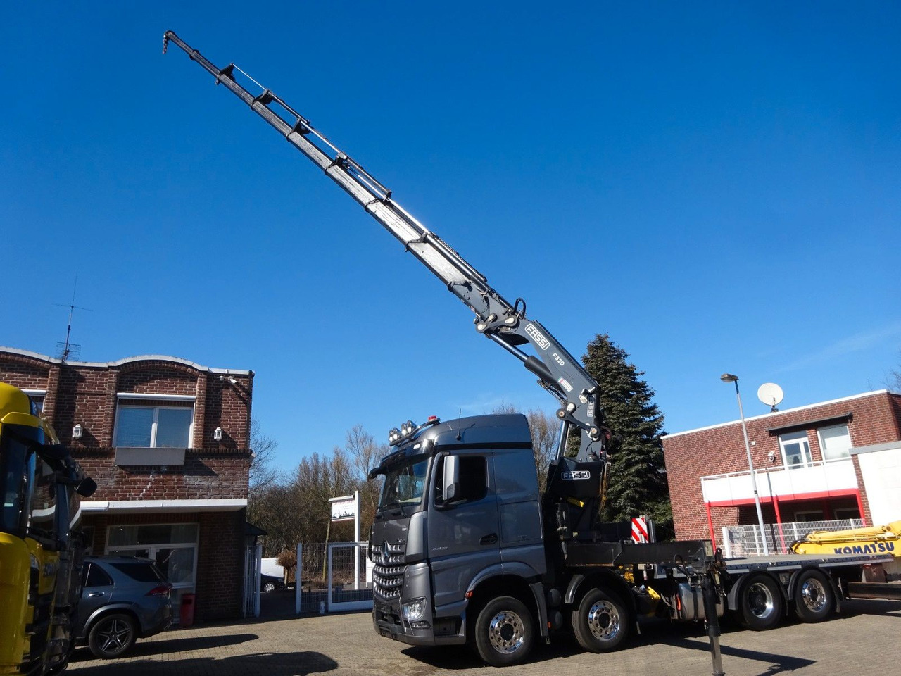 Mercedes-Benz 3453 Plattform + Fassi F820 Kran 8x2 Mercedes-Benz 3453 FASSI F820 Kran 8x Hydr. Ausschub - Auto s hydraulickou rukou, Valníkový/ Plošinový nákladný automobil: obrázok 5 Mercedes-Benz 3453 Plattform + Fassi F820 Kran 8x2 Mercedes-Benz 3453 FASSI F820 Kran 8x Hydr. Ausschub - Auto s hydraulickou rukou, Valníkový/ Plošinový nákladný automobil: obrázok 5