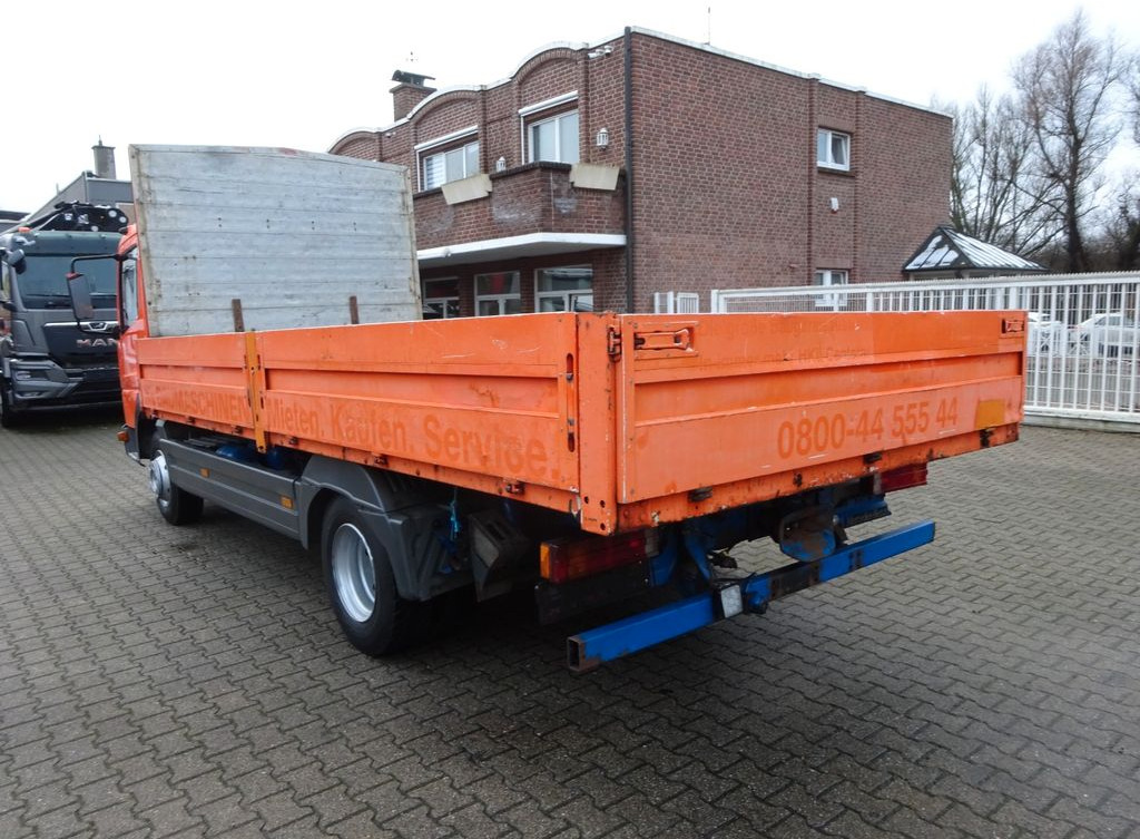 Mercedes-Benz 818 Atego Pritsche 4x2 - Dodávka valník: obrázok 4 Mercedes-Benz 818 Atego Pritsche 4x2 - Dodávka valník: obrázok 4