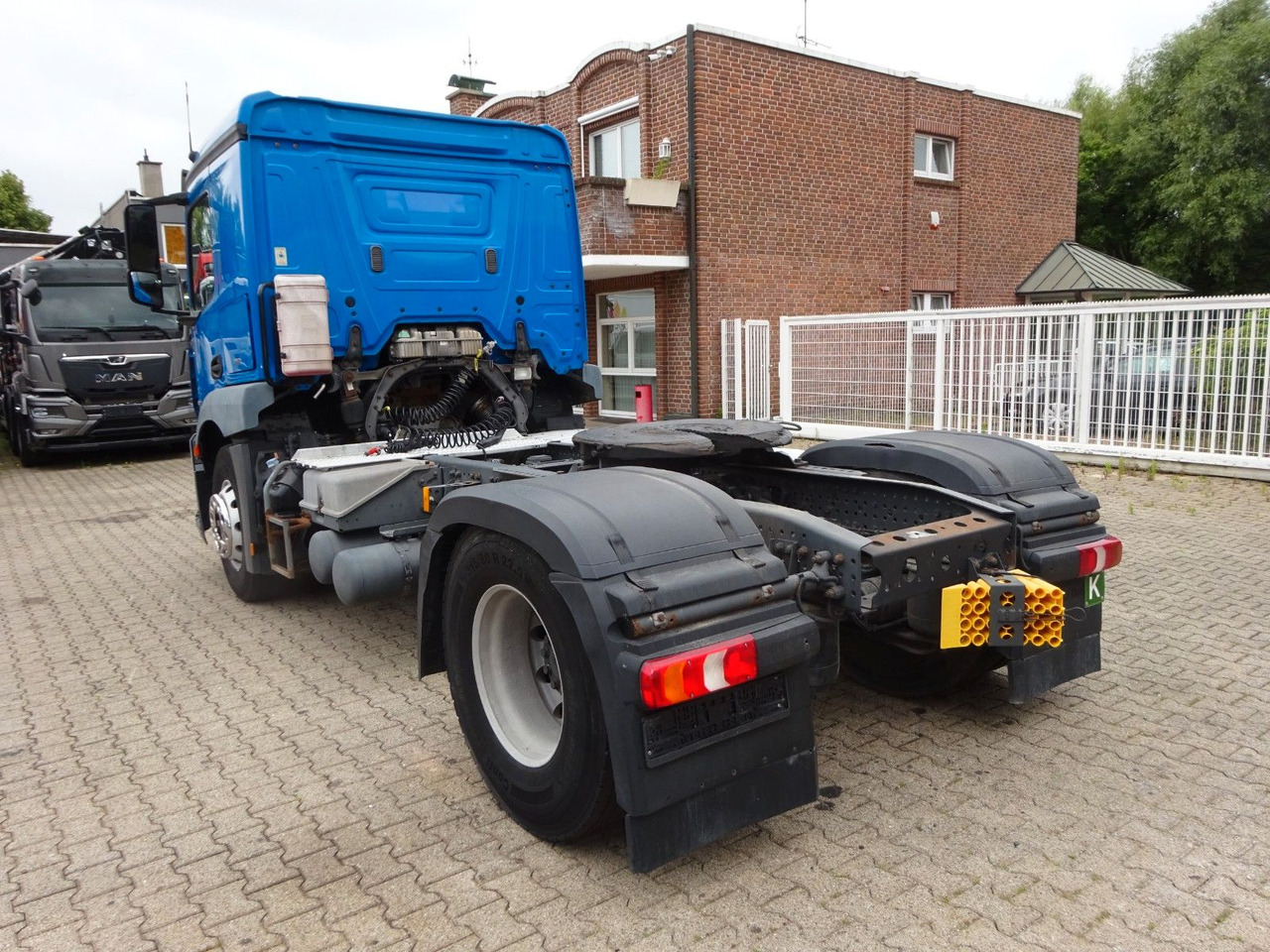 Mercedes-Benz 1840 Actros SZM 4x2 - Ťahač: obrázok 4 Mercedes-Benz 1840 Actros SZM 4x2 - Ťahač: obrázok 4