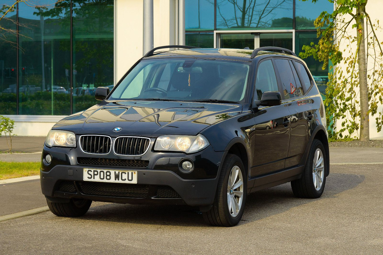 BMW X3 2.0 Diesel 4x4 **RHD** *3 100 € - Automobil: obrázok 3 BMW X3 2.0 Diesel 4x4 **RHD** *3 100 € - Automobil: obrázok 3