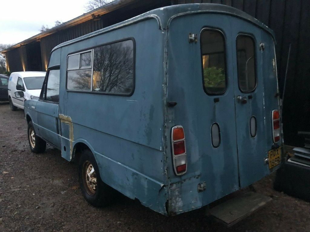 Land Rover Range Rover Classic Ambulance V8 *2900 brutto* Land Rover Range Rover Classic Ambulance V8 *2900 brutto* - Sanitka: obrázok 2 Land Rover Range Rover Classic Ambulance V8 *2900 brutto* Land Rover Range Rover Classic Ambulance V8 *2900 brutto* - Sanitka: obrázok 2