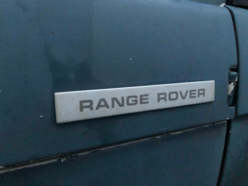 Land Rover Range Rover Classic Ambulance V8 *2900 brutto* Land Rover Range Rover Classic Ambulance V8 *2900 brutto* - Sanitka: obrázok 5 Land Rover Range Rover Classic Ambulance V8 *2900 brutto* Land Rover Range Rover Classic Ambulance V8 *2900 brutto* - Sanitka: obrázok 5