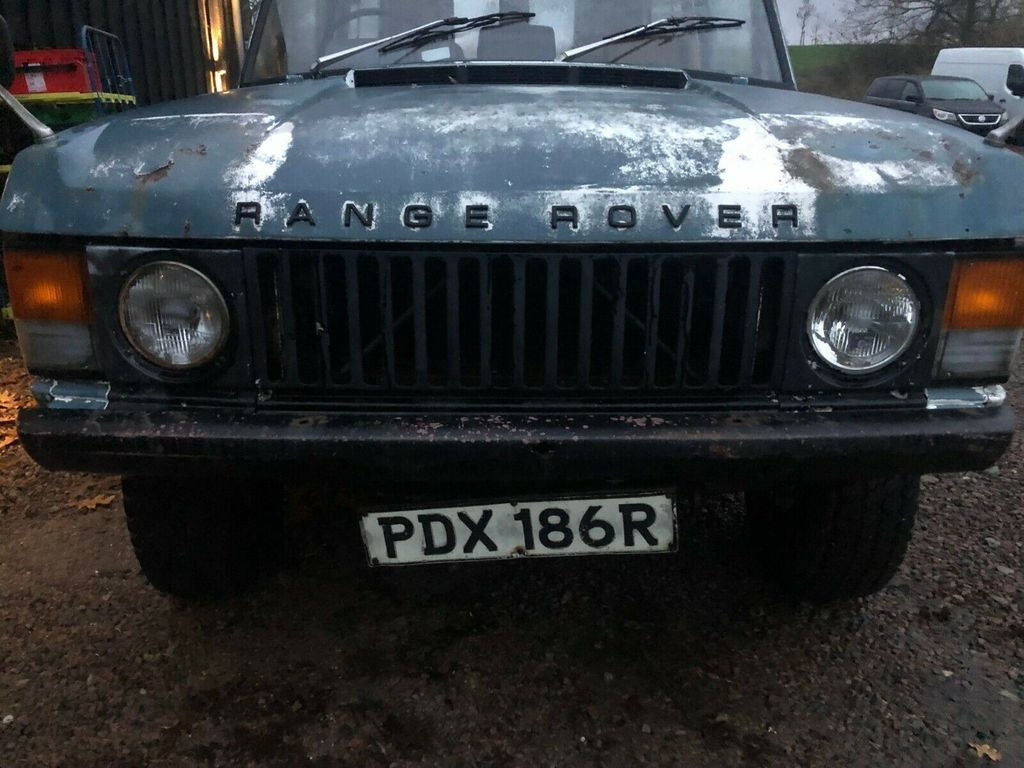 Land Rover Range Rover Classic Ambulance V8 *2900 brutto* Land Rover Range Rover Classic Ambulance V8 *2900 brutto* - Sanitka: obrázok 3 Land Rover Range Rover Classic Ambulance V8 *2900 brutto* Land Rover Range Rover Classic Ambulance V8 *2900 brutto* - Sanitka: obrázok 3