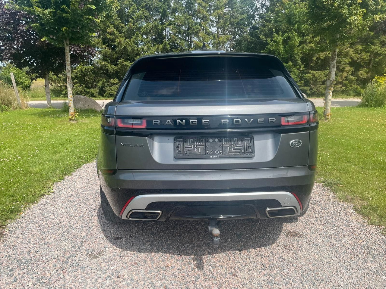 Land Rover Range Rover Velar R-Dynamic 3.0D 4WD Land Rover Velar R-Dynamic 3.0D 4WD *LKW zullasung: 2 sitze - SUV: obrázok 3 Land Rover Range Rover Velar R-Dynamic 3.0D 4WD Land Rover Velar R-Dynamic 3.0D 4WD *LKW zullasung: 2 sitze - SUV: obrázok 3