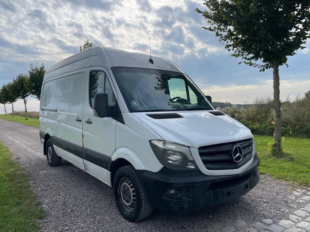 Mercedes-Benz Sprinter II Kasten 216 CDI Lang + Hoch - Malá dodávka: obrázok 1 Mercedes-Benz Sprinter II Kasten 216 CDI Lang + Hoch - Malá dodávka: obrázok 1