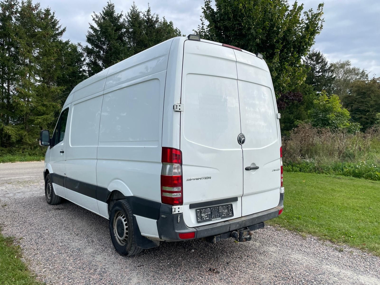 Mercedes-Benz Sprinter II Kasten 216 CDI Lang +Hoch - Malá dodávka: obrázok 4 Mercedes-Benz Sprinter II Kasten 216 CDI Lang +Hoch - Malá dodávka: obrázok 4