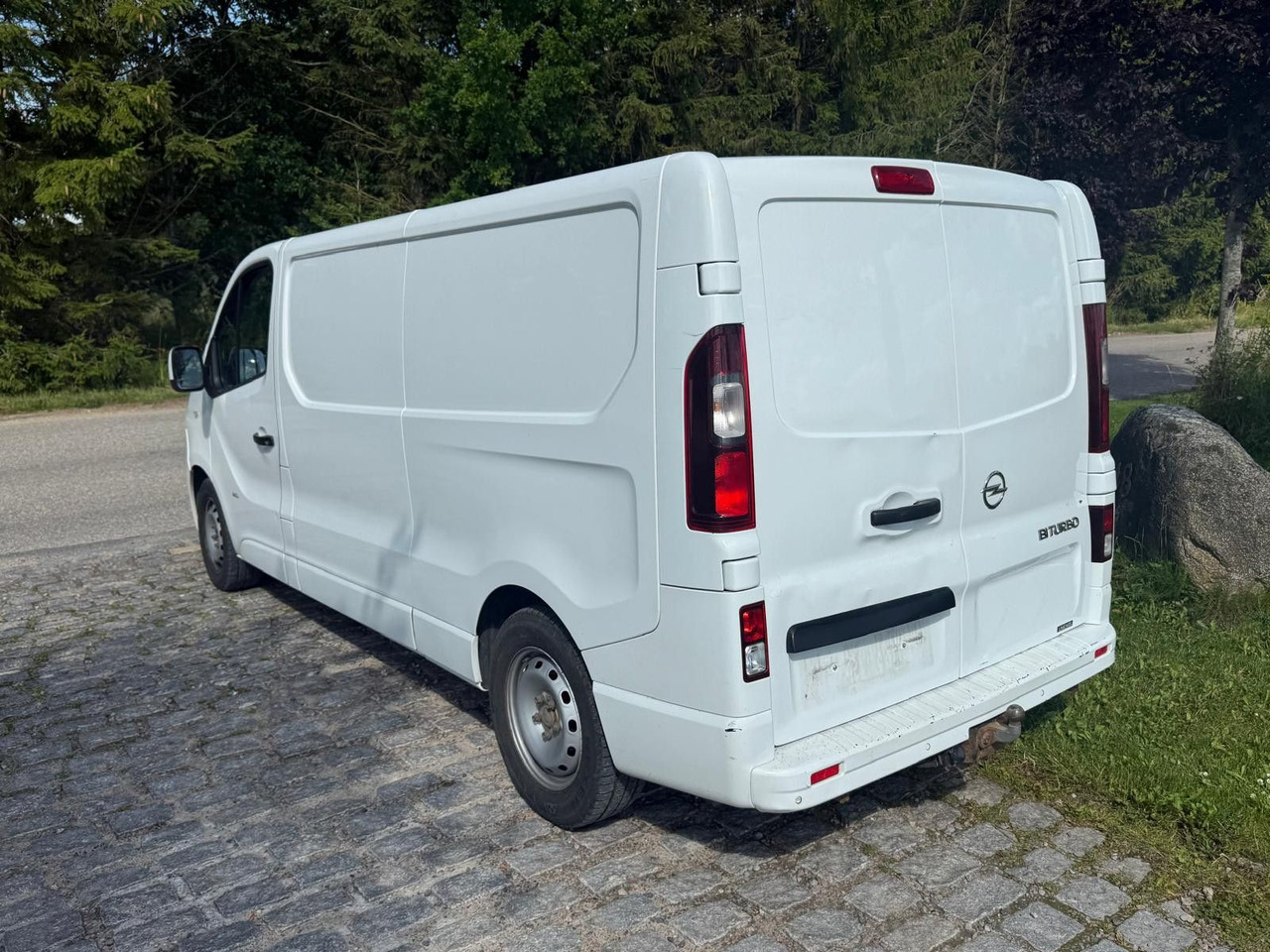Opel Vivaro 1.6 cdti BiTurbo LANG *6000€ netto - Malá dodávka: obrázok 3 Opel Vivaro 1.6 cdti BiTurbo LANG *6000€ netto - Malá dodávka: obrázok 3