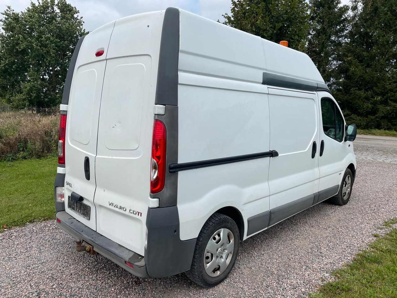 Opel Vivaro 2.0 CDTI L2H2 - Malá dodávka: obrázok 5 Opel Vivaro 2.0 CDTI L2H2 - Malá dodávka: obrázok 5