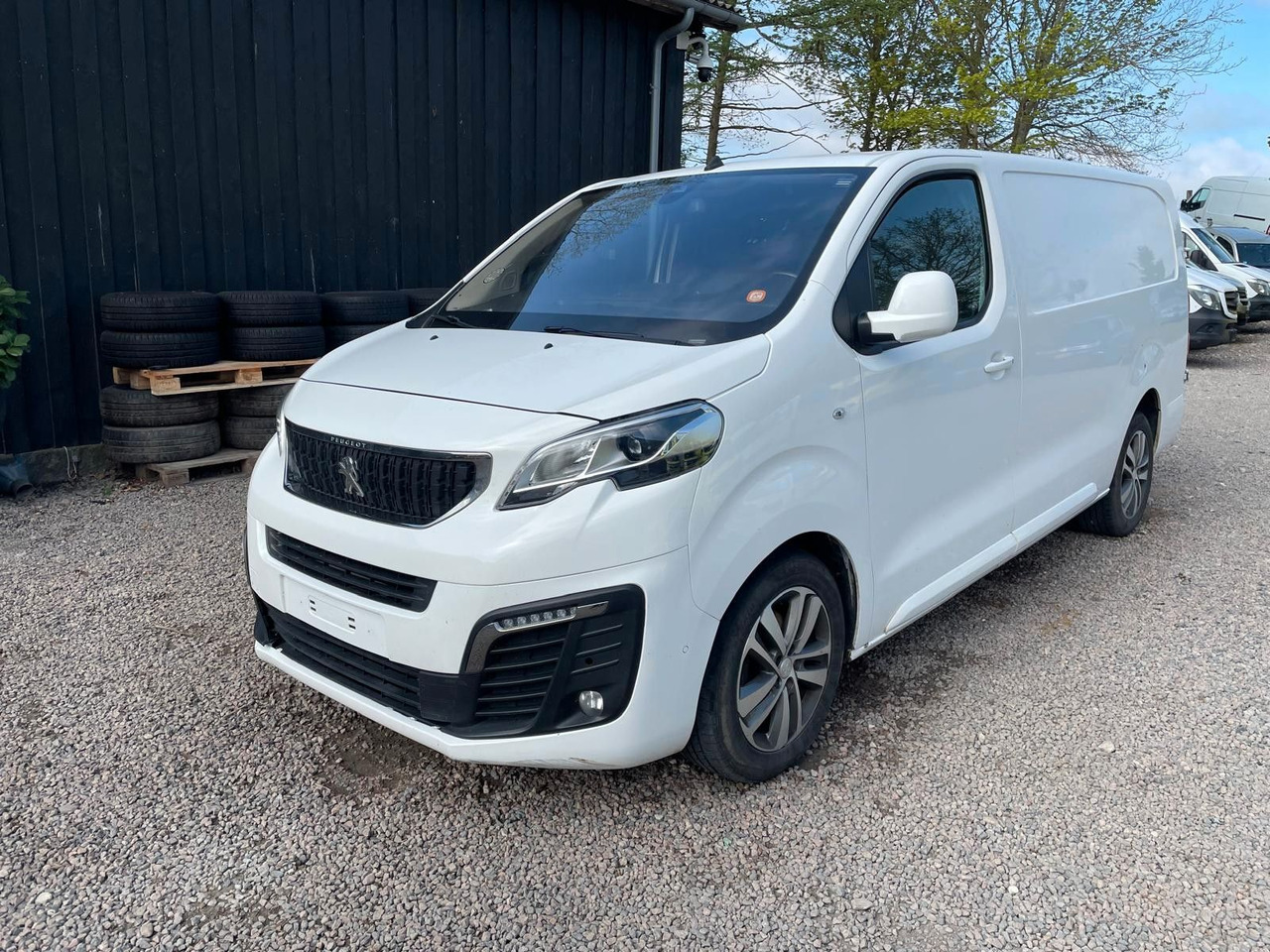 Peugeot Expert Kasten Premium L3 BlueHDi 2,0 *Defect* - Malá dodávka: obrázok 1 Peugeot Expert Kasten Premium L3 BlueHDi 2,0 *Defect* - Malá dodávka: obrázok 1