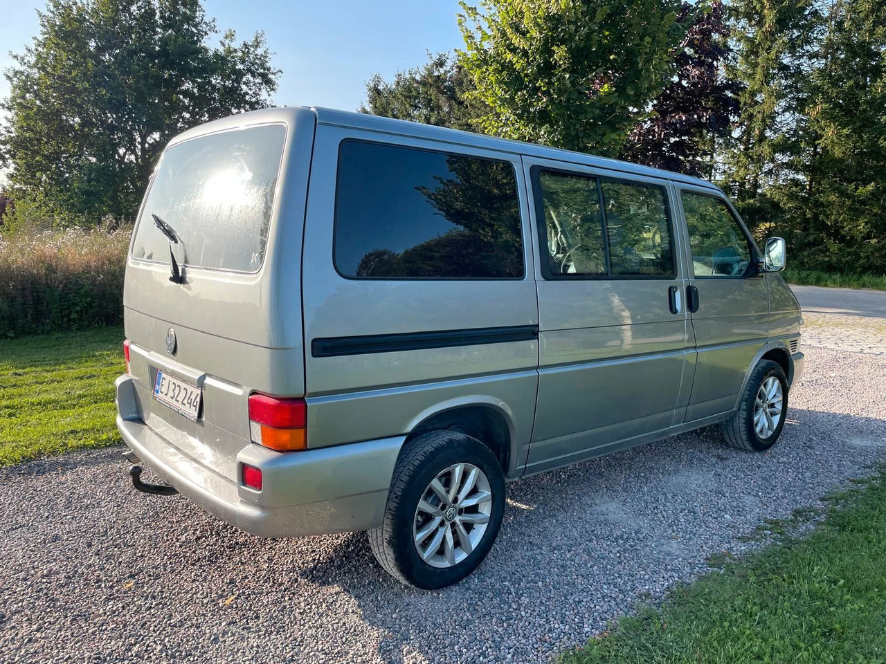 Volkswagen T4 Multivan Bus VR6 *12 000€ - Mikrobus: obrázok 5 Volkswagen T4 Multivan Bus VR6 *12 000€ - Mikrobus: obrázok 5