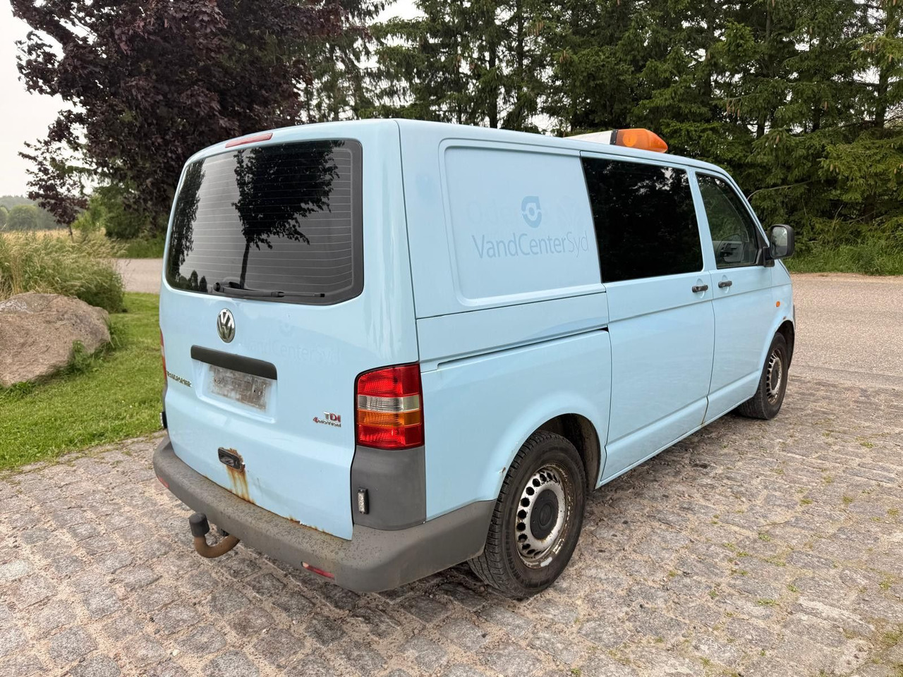 Volkswagen T5 Transporter 2.5 TDI 4Motion *Klima *4x4 - Malá dodávka: obrázok 4 Volkswagen T5 Transporter 2.5 TDI 4Motion *Klima *4x4 - Malá dodávka: obrázok 4