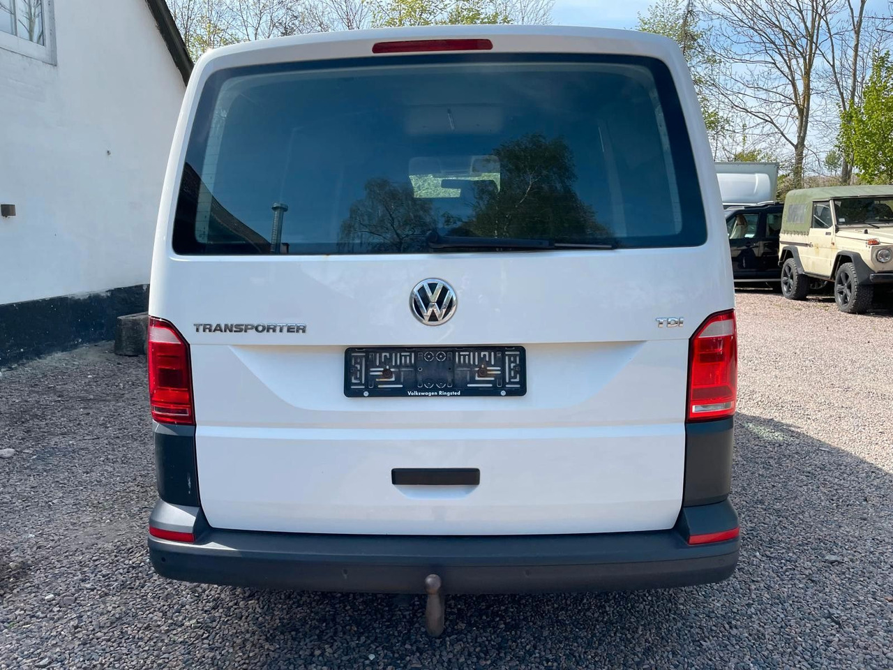 Volkswagen T6 Transporter 2.0 TDI Kasten BMT *Motorschaden - Malá dodávka: obrázok 4 Volkswagen T6 Transporter 2.0 TDI Kasten BMT *Motorschaden - Malá dodávka: obrázok 4