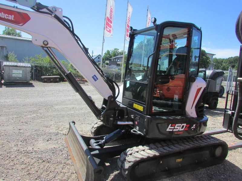 Bobcat E 50z Minibagger 42.500 EUR - Mini rýpadlo: obrázok 5 Bobcat E 50z Minibagger 42.500 EUR - Mini rýpadlo: obrázok 5