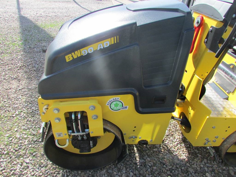 Bomag BW 90 AD-5 Walze / 21.500 EUR - Valec: obrázok 5 Bomag BW 90 AD-5 Walze / 21.500 EUR - Valec: obrázok 5
