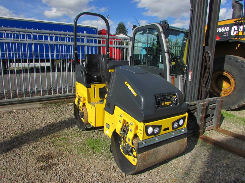 Bomag BW 90 AD-5 Walze / 21.500 EUR - Valec: obrázok 2 Bomag BW 90 AD-5 Walze / 21.500 EUR - Valec: obrázok 2