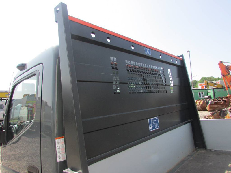 FUSO Canter 3 C 15 - Valníkový/ Plošinový nákladný automobil: obrázok 3 FUSO Canter 3 C 15 - Valníkový/ Plošinový nákladný automobil: obrázok 3