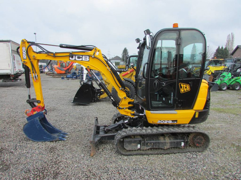 JCB 8029 CTS Minibagger 28.500 EUR 26C-1 8026 8030 - Mini rýpadlo: obrázok 1 JCB 8029 CTS Minibagger 28.500 EUR 26C-1 8026 8030 - Mini rýpadlo: obrázok 1