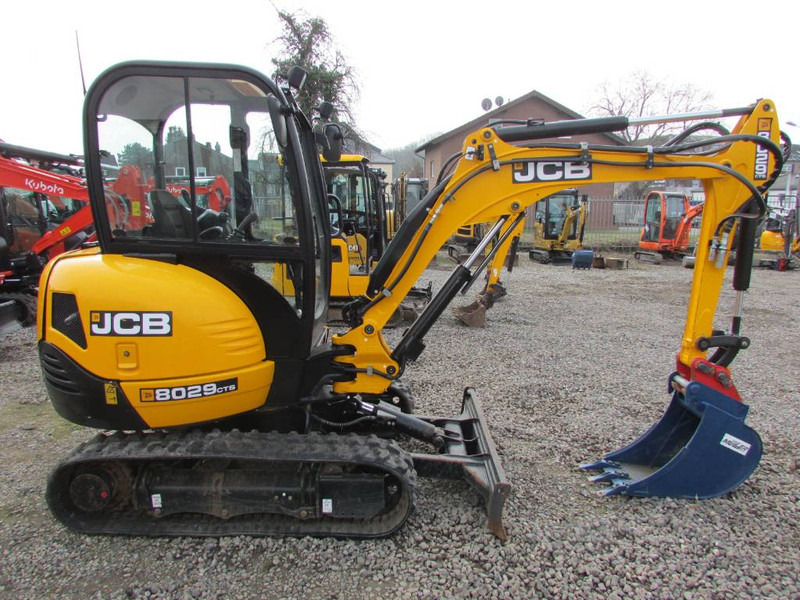 JCB 8029 CTS Minibagger 28.500 EUR 26C-1 8026 8030 - Mini rýpadlo: obrázok 5 JCB 8029 CTS Minibagger 28.500 EUR 26C-1 8026 8030 - Mini rýpadlo: obrázok 5