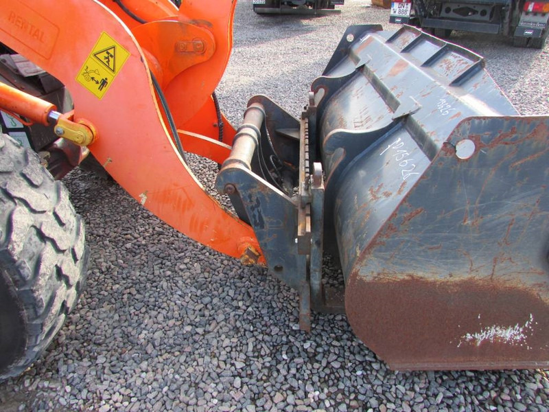 Komatsu WA 100 M-7 Radlader 28.000 EUR - Kolesový nakladač: obrázok 5 Komatsu WA 100 M-7 Radlader 28.000 EUR - Kolesový nakladač: obrázok 5