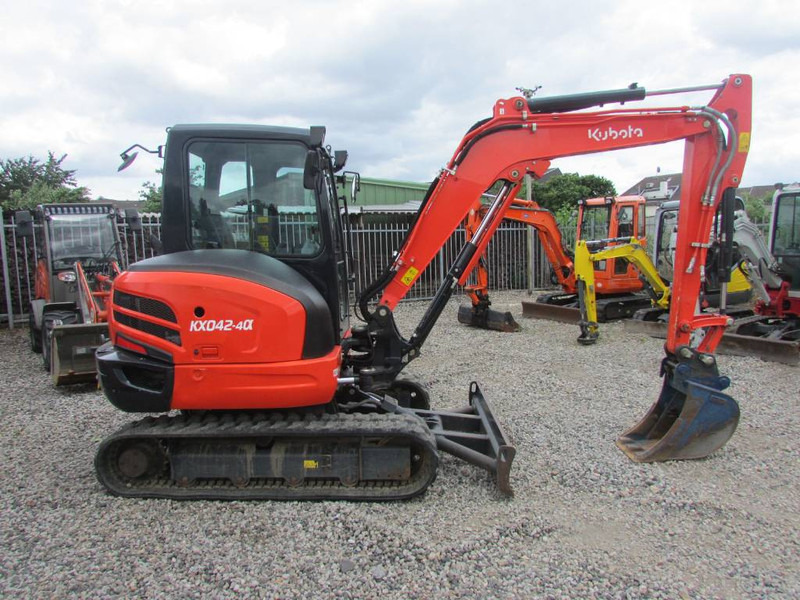 Kubota KX 042-4a HI Minibagger 38.000 EUR - Mini rýpadlo: obrázok 1 Kubota KX 042-4a HI Minibagger 38.000 EUR - Mini rýpadlo: obrázok 1