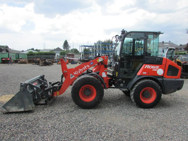 Kubota R 065 Radlader 31.000 EUR - Kolesový nakladač: obrázok 1 Kubota R 065 Radlader 31.000 EUR - Kolesový nakladač: obrázok 1