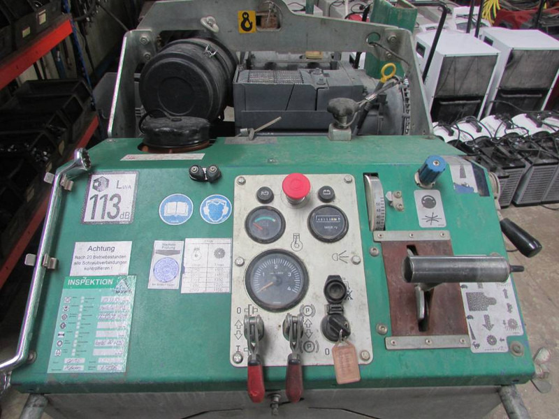 Lissmac FS 28 D Fugenschneider 6.000 EUR - Betonárska technika: obrázok 3 Lissmac FS 28 D Fugenschneider 6.000 EUR - Betonárska technika: obrázok 3