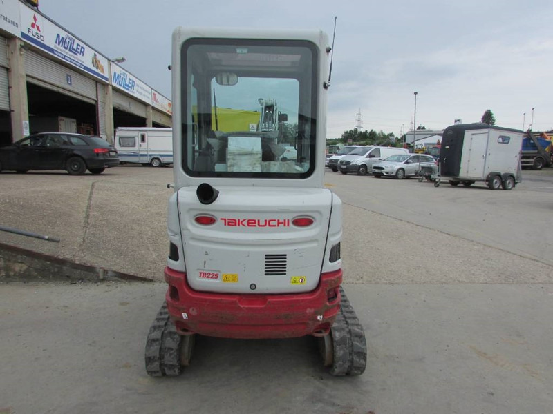 Takeuchi TB225 V3 Minibagger 32.000 EUR net - Mini rýpadlo: obrázok 5 Takeuchi TB225 V3 Minibagger 32.000 EUR net - Mini rýpadlo: obrázok 5