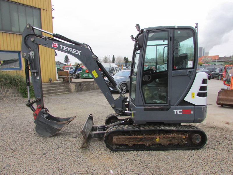 Terex TC 35-2 Minibagger 24.500 EUR Top Zustand - Mini rýpadlo: obrázok 1 Terex TC 35-2 Minibagger 24.500 EUR Top Zustand - Mini rýpadlo: obrázok 1