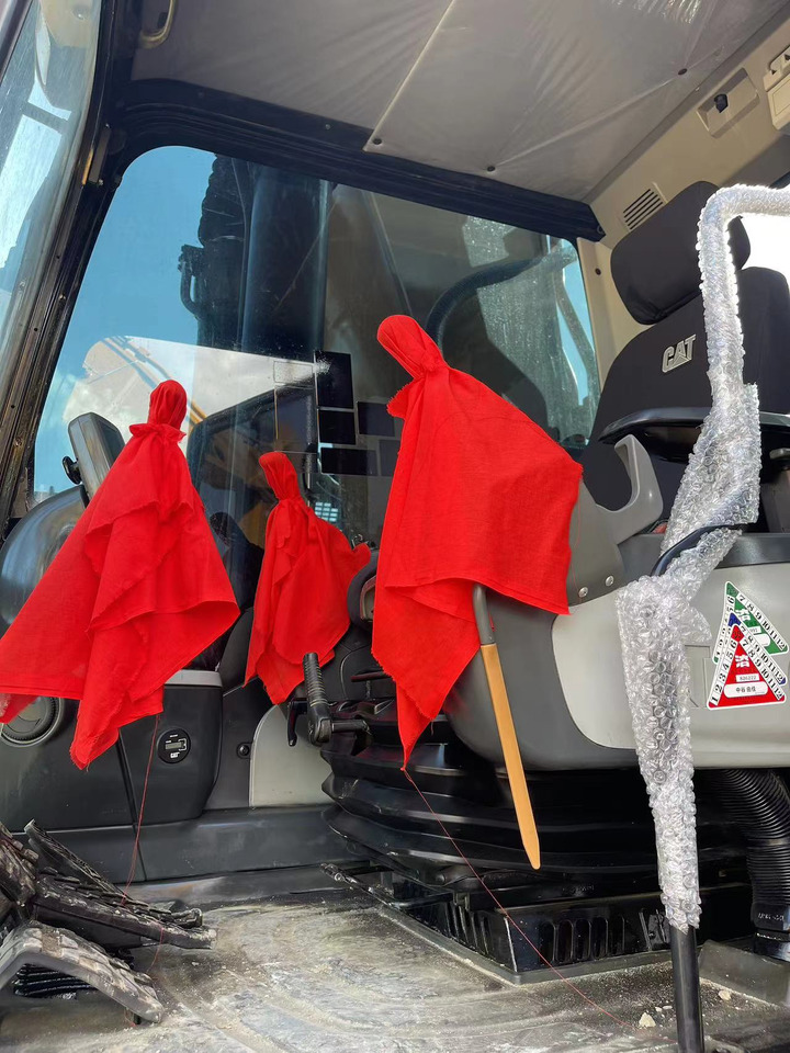 Pásové rýpadlo CATERPILLAR 349D2L: obrázok 12 Pásové rýpadlo CATERPILLAR 349D2L: obrázok 12