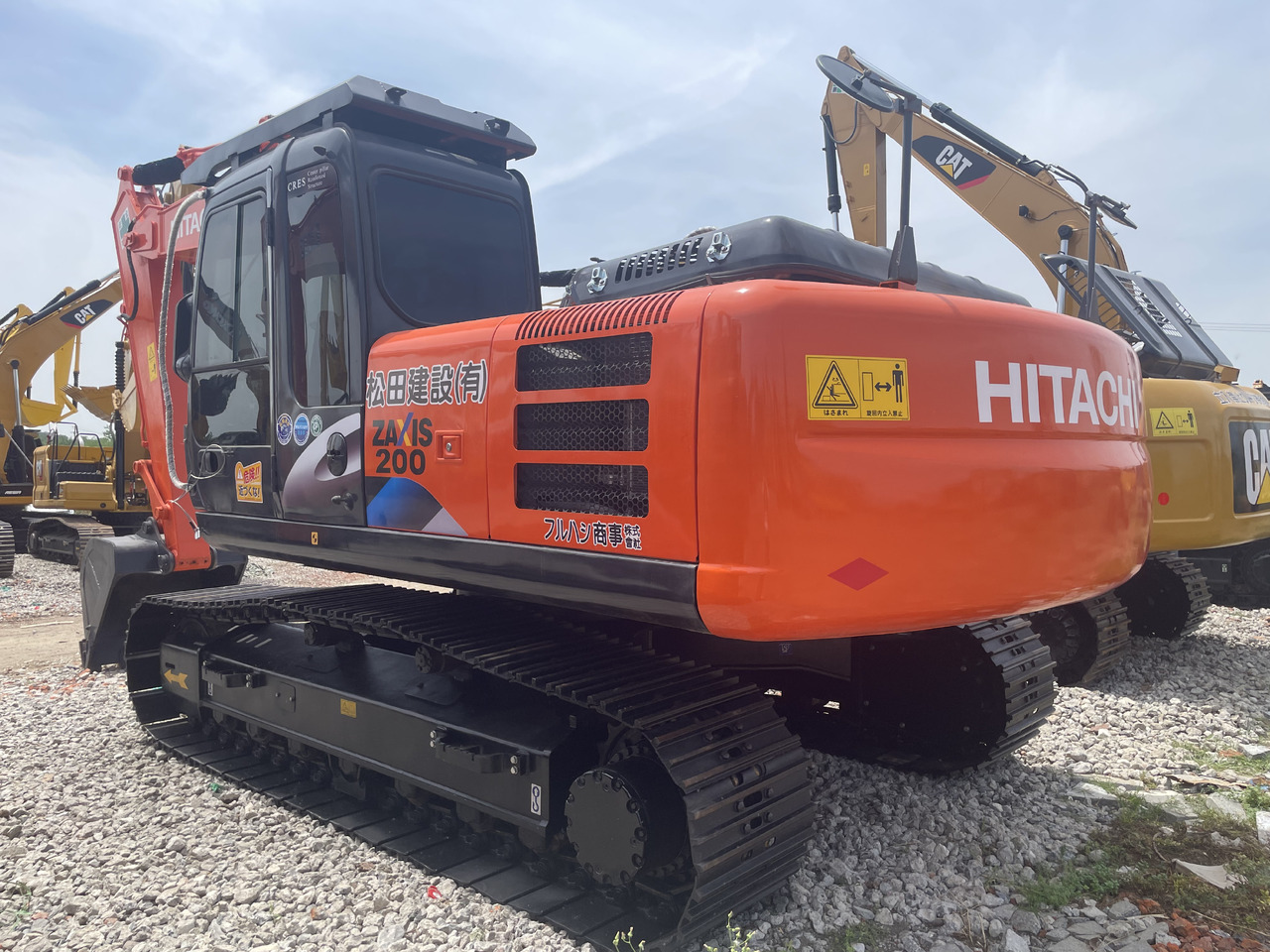 Hitachi ZX200 - Pásové rýpadlo: obrázok 1 Hitachi ZX200 - Pásové rýpadlo: obrázok 1