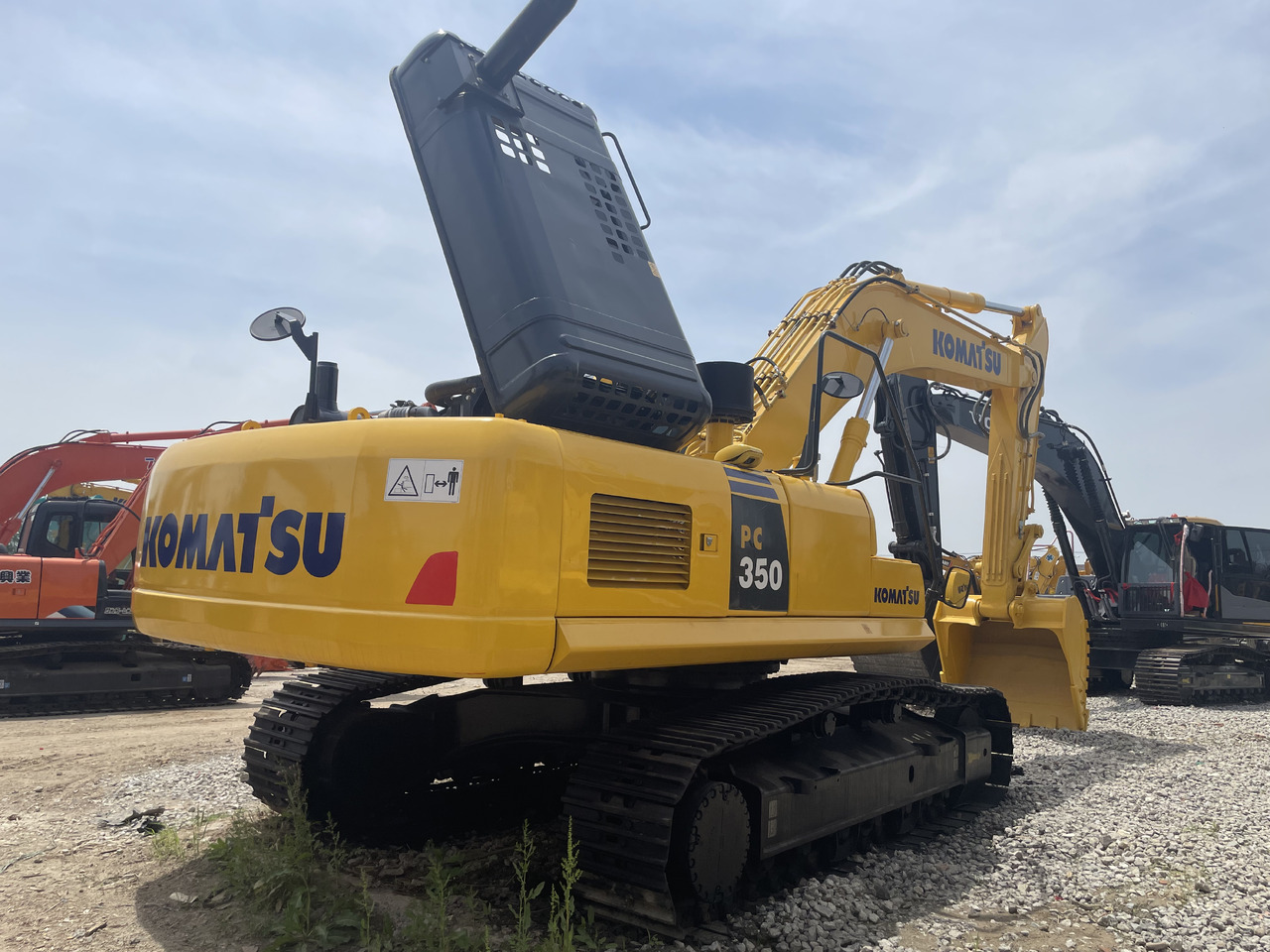 KOMATSU PC350-8 - Pásové rýpadlo: obrázok 2 KOMATSU PC350-8 - Pásové rýpadlo: obrázok 2
