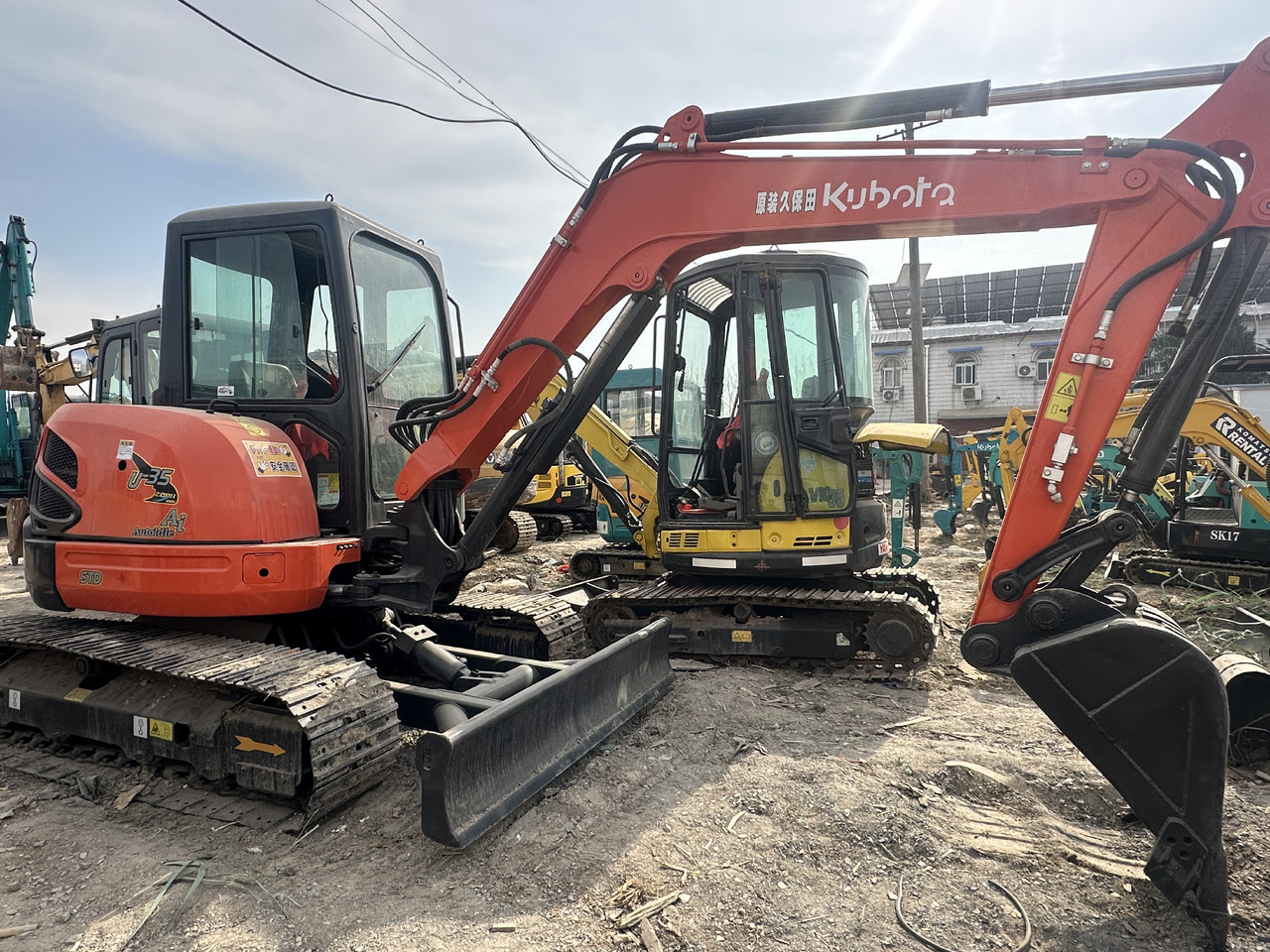 KUBOTA U35-5 - Mini rýpadlo: obrázok 1 KUBOTA U35-5 - Mini rýpadlo: obrázok 1