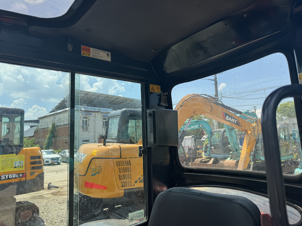 KUBOTA U35-5 - Mini rýpadlo: obrázok 5 KUBOTA U35-5 - Mini rýpadlo: obrázok 5