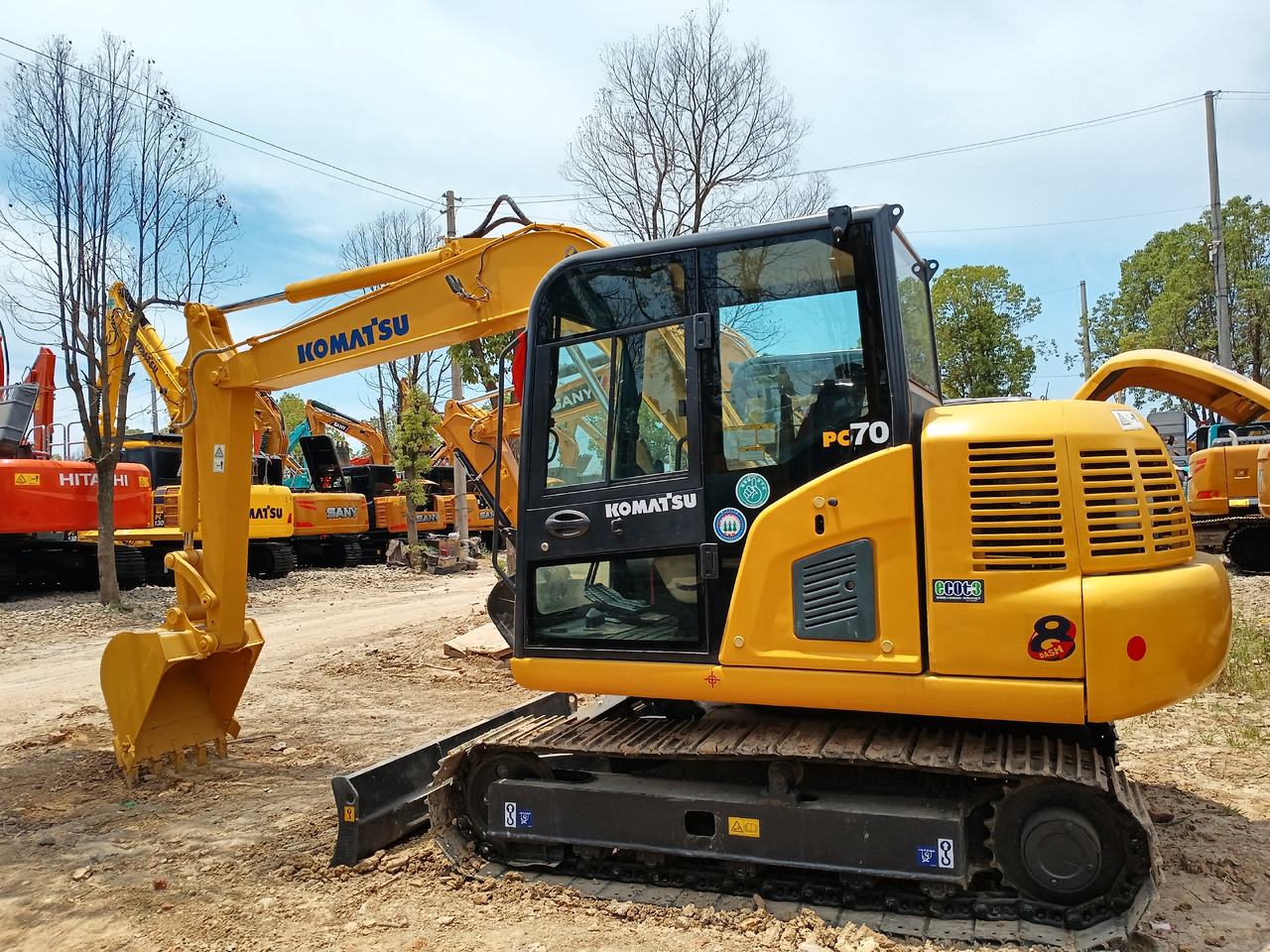Komatsu PC70 - Pásové rýpadlo: obrázok 1 Komatsu PC70 - Pásové rýpadlo: obrázok 1