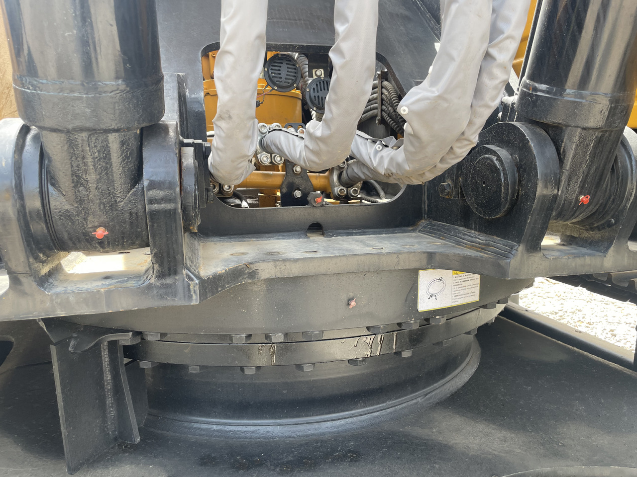 Pásové rýpadlo SANY SY365H: obrázok 11